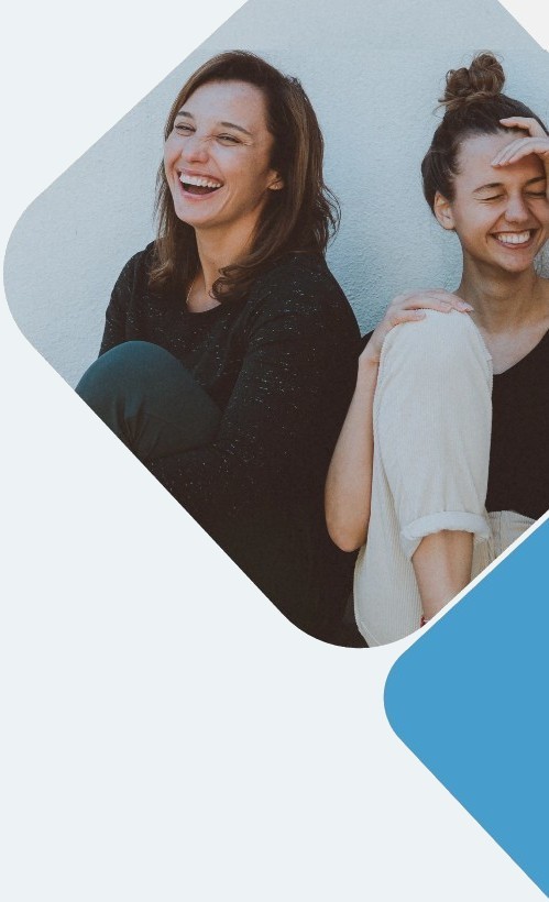 Women enjoying logging in