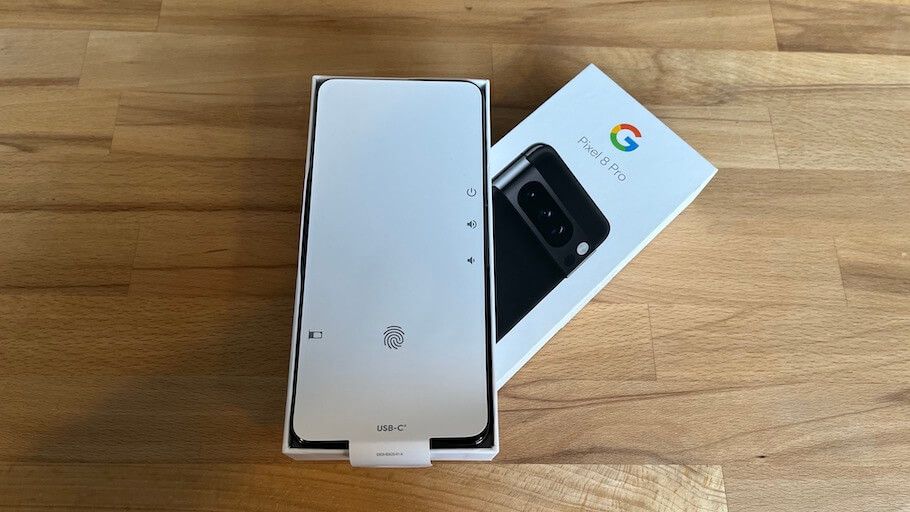 Google Pixel 8 Pro Unboxing 1