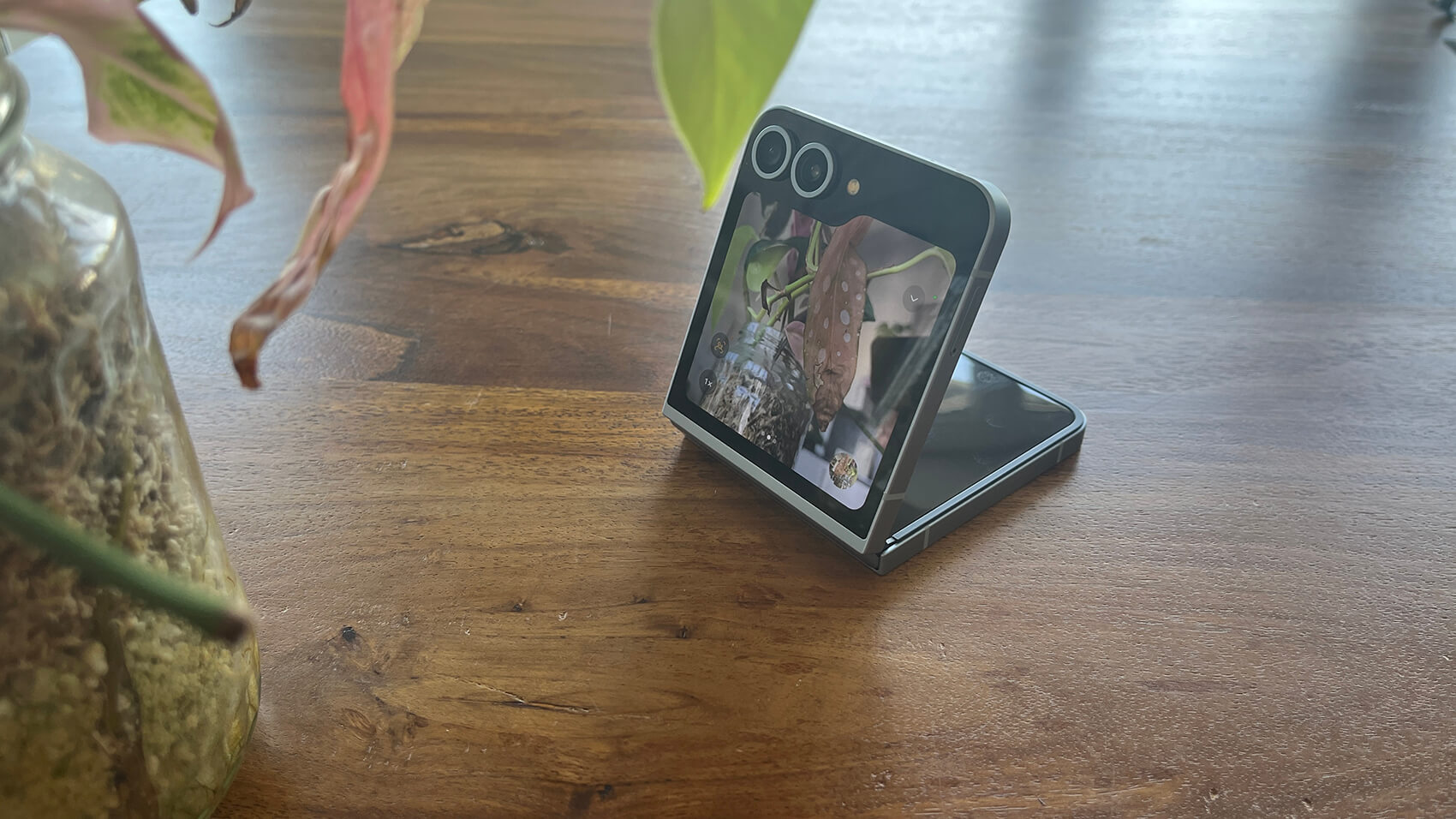 Samsung Galaxy Z Flip 5 Klapp-Technik 2