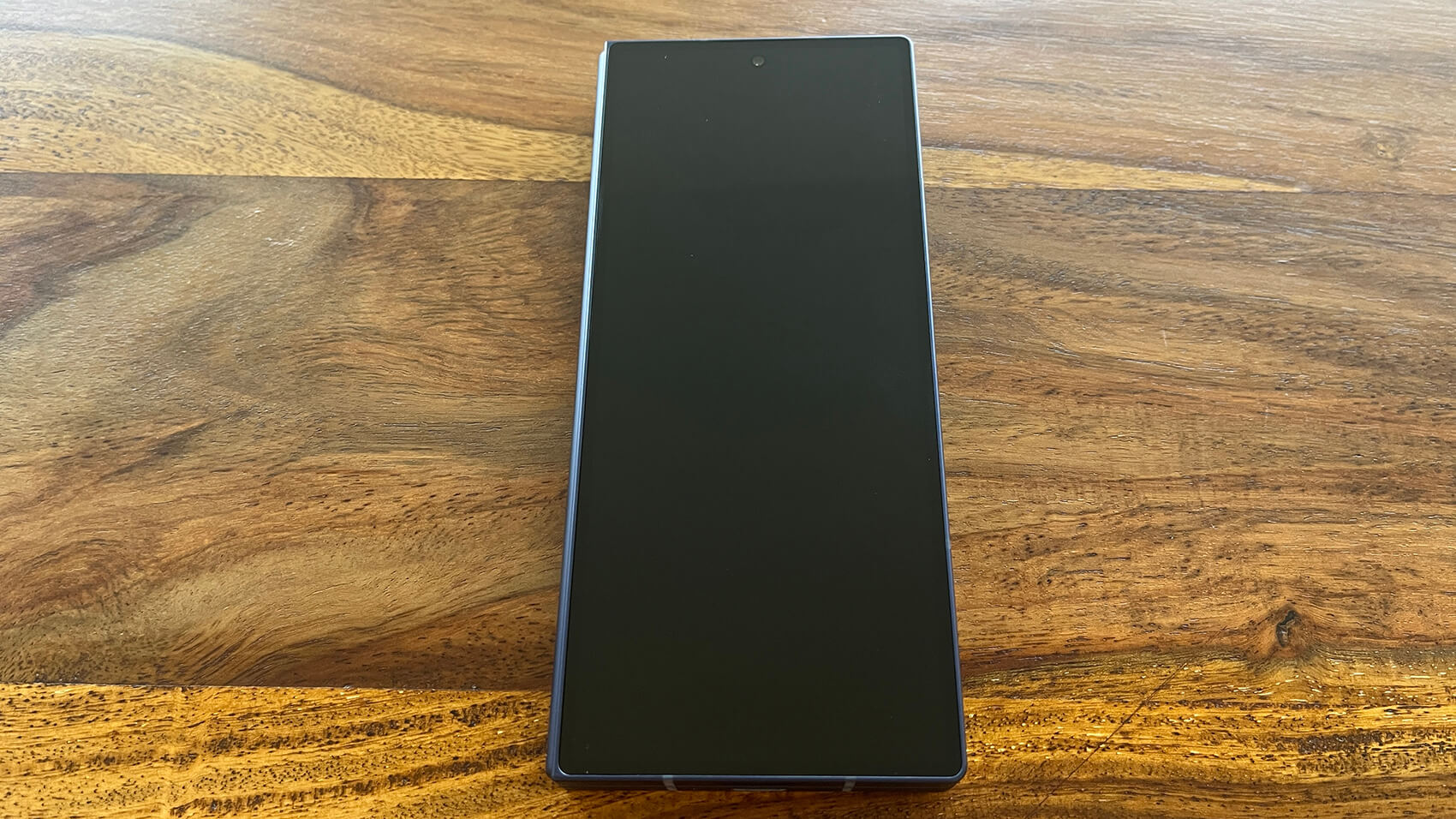 Samsung Galaxy Z Fold 6 Unboxing 5