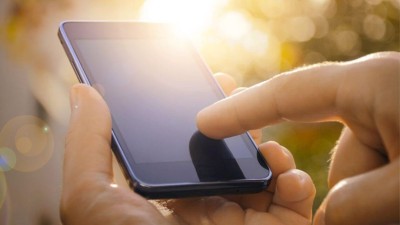 Auf Reisen mit Handy & Co
