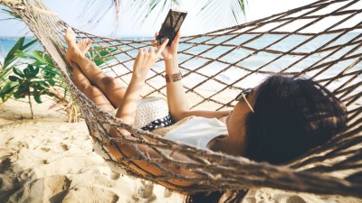 Mit dem Handy in den Urlaub: die wichtigsten Tipps.